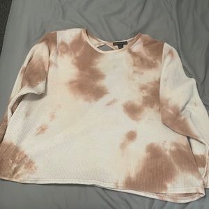 Cut out Sweatshirt